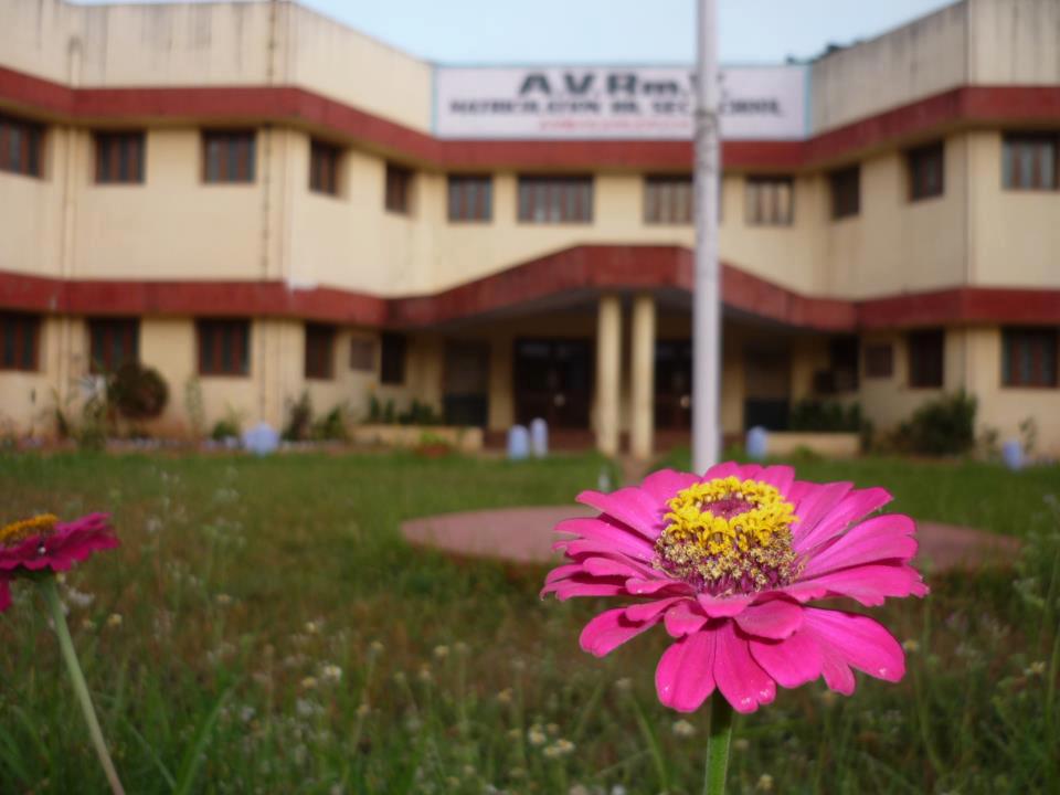 AVRmV school's front view